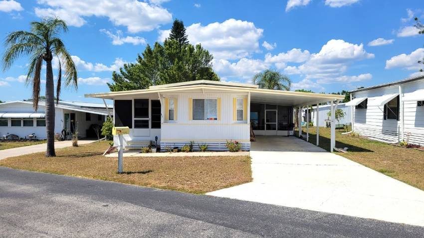 65 Juniper Drive East a Dundee, FL Mobile or Manufactured Home for Sale